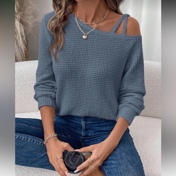 Women´s Waffle Knit Blue Sweater